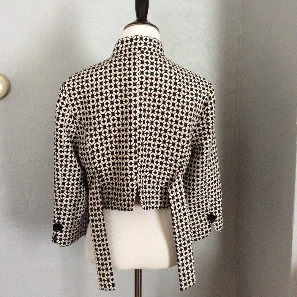 WHBM Crop jacket. Black and white - Picture 2 of 5